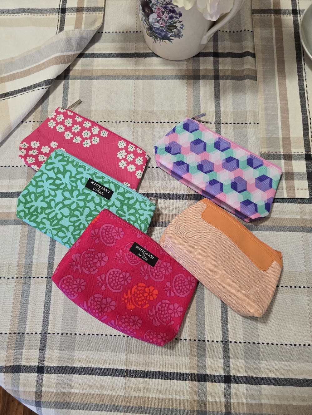 Clinique Marimekko Cosmetic Bags, Added Estee Lauder Bag, Set of 5